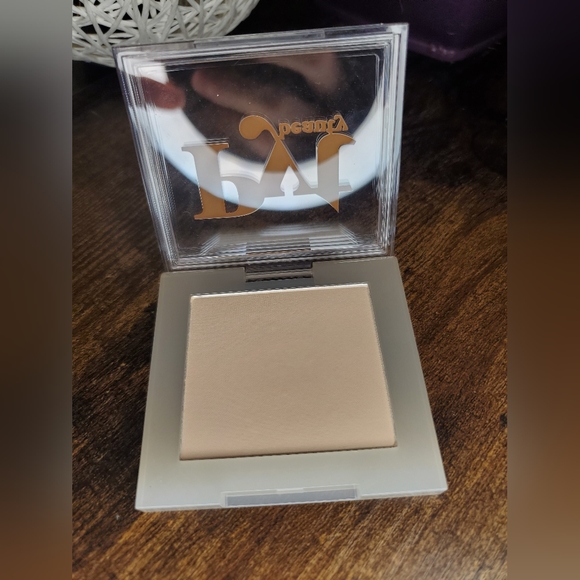 5/75$ PYT BEAUTYSet Me Up Setting Powder in Fair - Picture 4 of 9